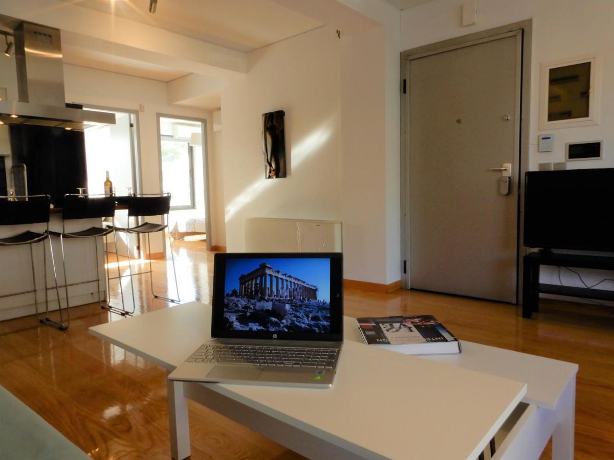 A-10 Modern & Luminous - 2Bd Athens' Party District Διαμέρισμα Εξωτερικό φωτογραφία